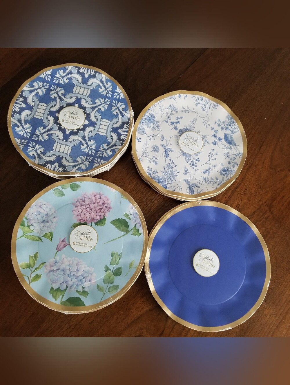 Sophistiplate Wavy Dinner Plates 18 Packs